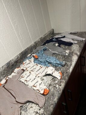 Lot of baby boy sleepers size 0-3 month